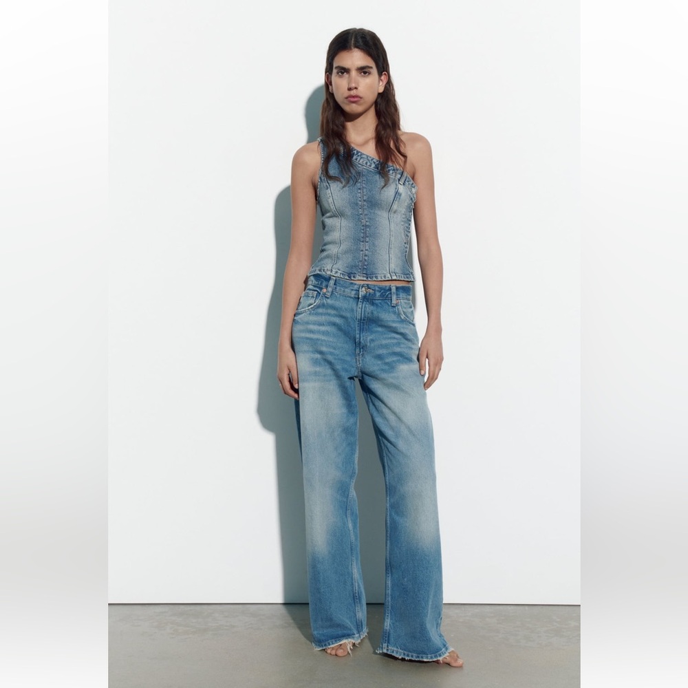 NWT Zara TRF Mid-rise Boyfriend Jeans